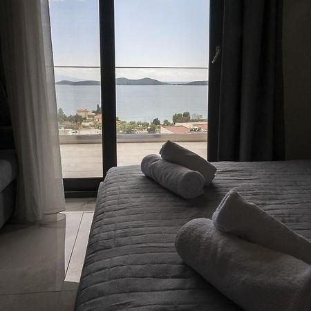 Aparthotel Alta Mare à Néa Péramos Extérieur photo