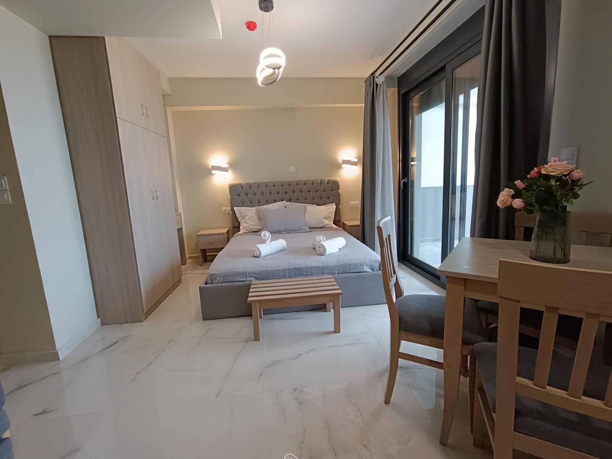 Aparthotel Alta Mare à Néa Péramos Extérieur photo