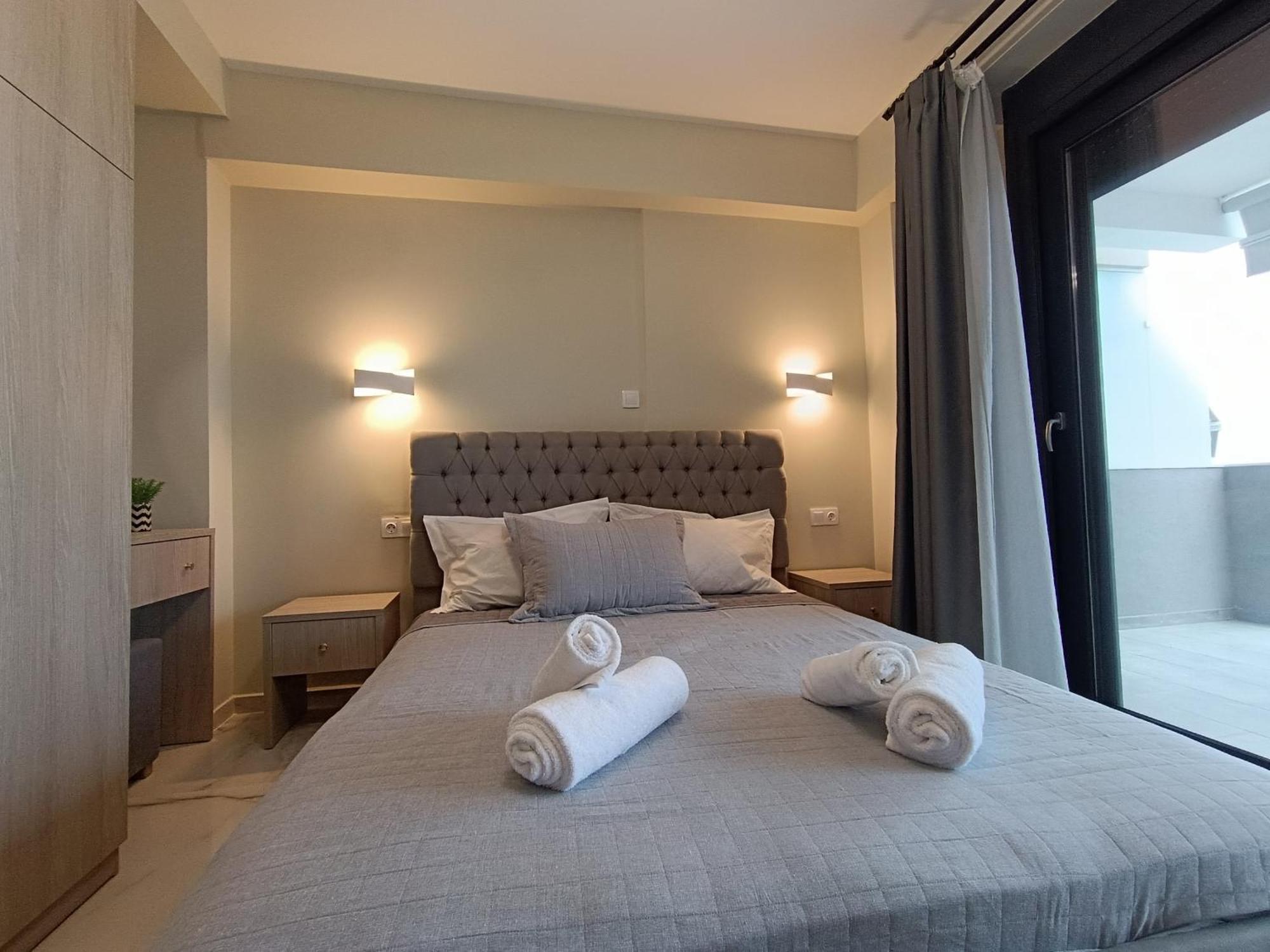 Aparthotel Alta Mare à Néa Péramos Extérieur photo