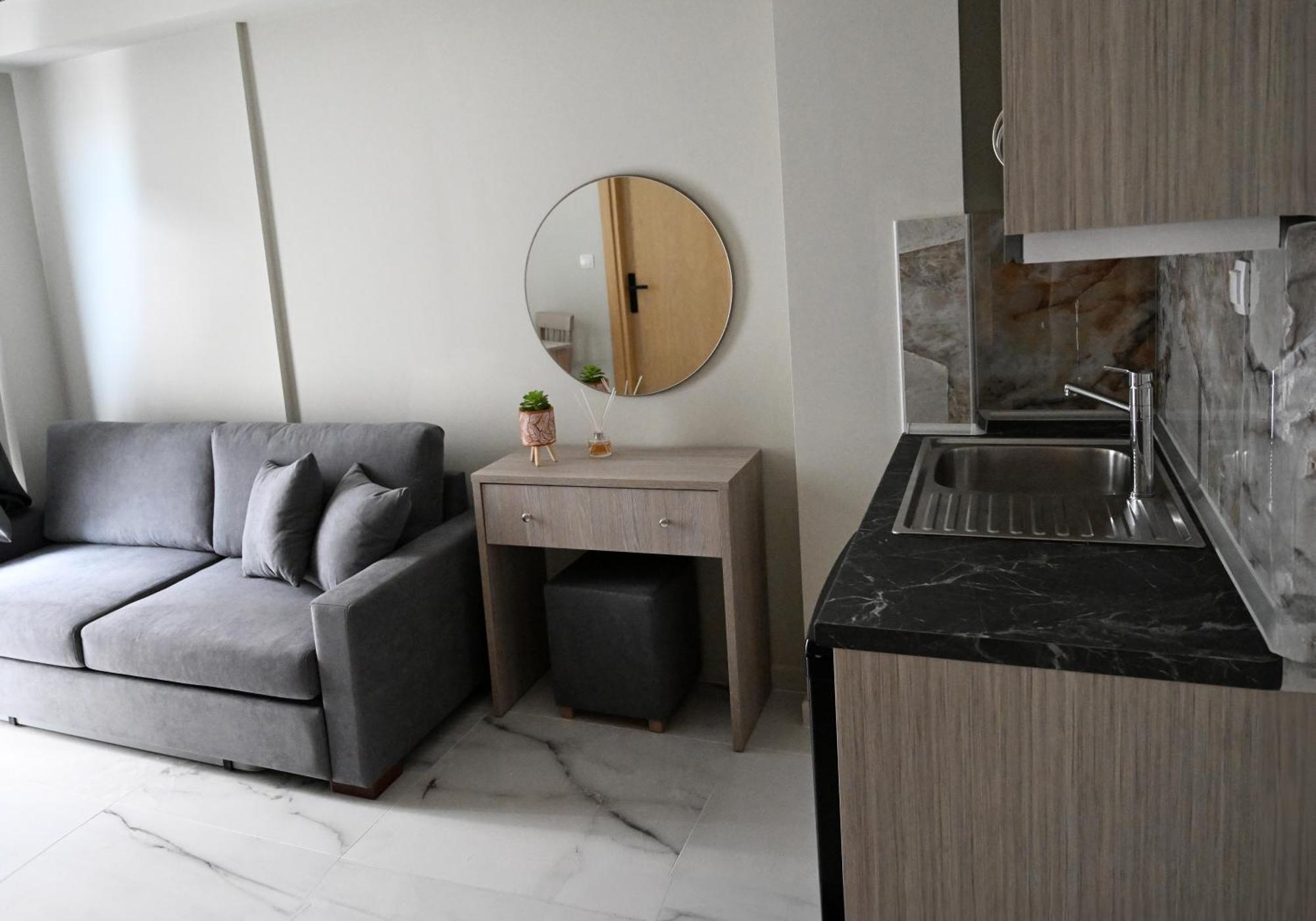 Aparthotel Alta Mare à Néa Péramos Extérieur photo
