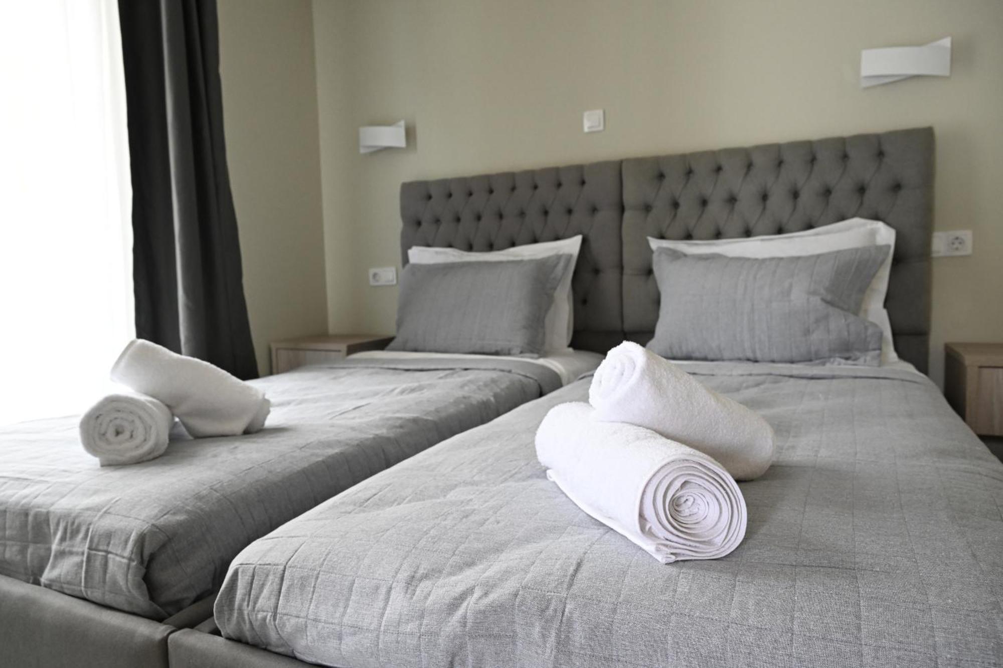 Aparthotel Alta Mare à Néa Péramos Extérieur photo